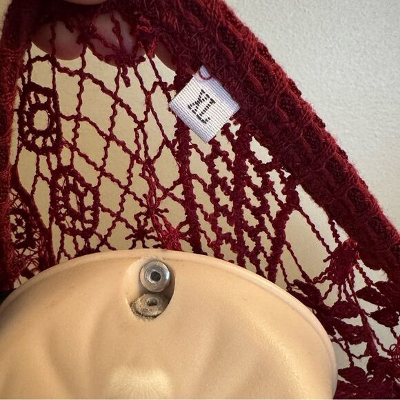 Cardigan top In Burgandy color size XL NWOT - Picture 10 of 10